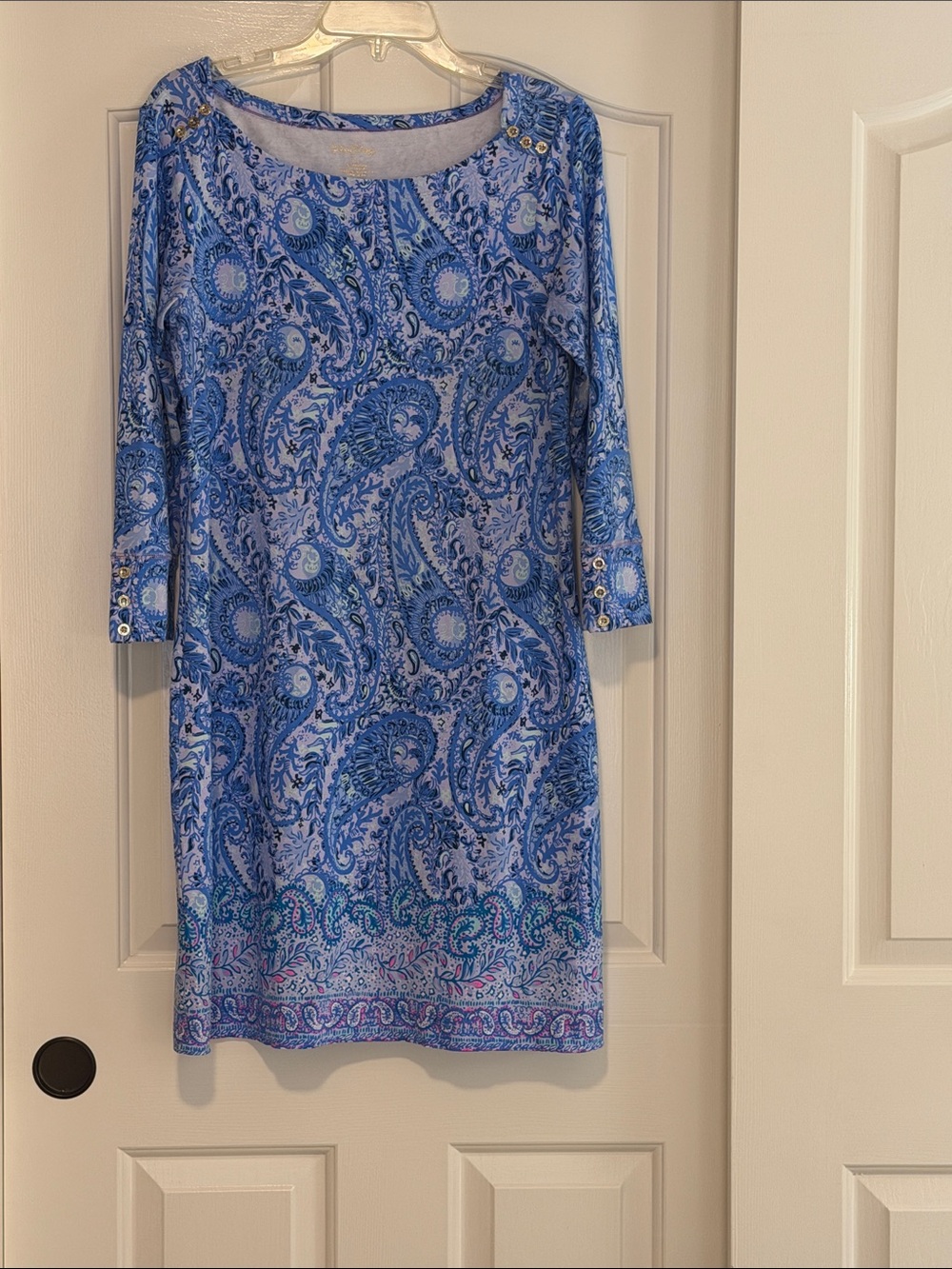 Lilly Pulitzer Blue Paisley Long Sleeve Shift Dress with Gold Buttons
